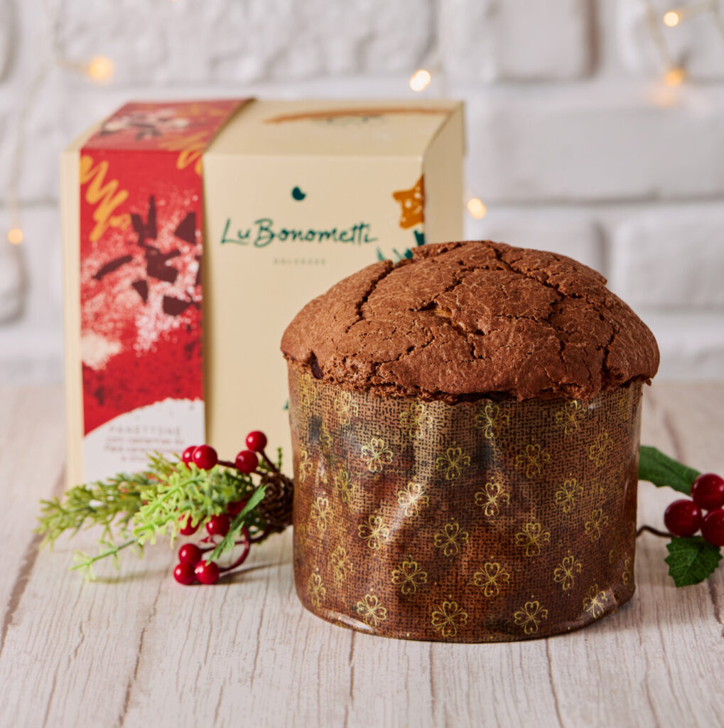 Panettone de chocolate com castanha do pará